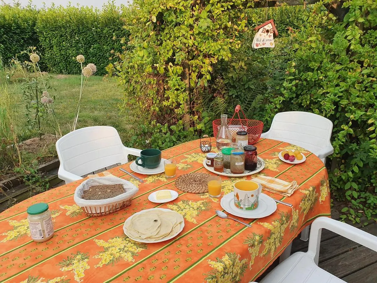 Bed & Breakfast Les Douces Heures De Bea Lanouée