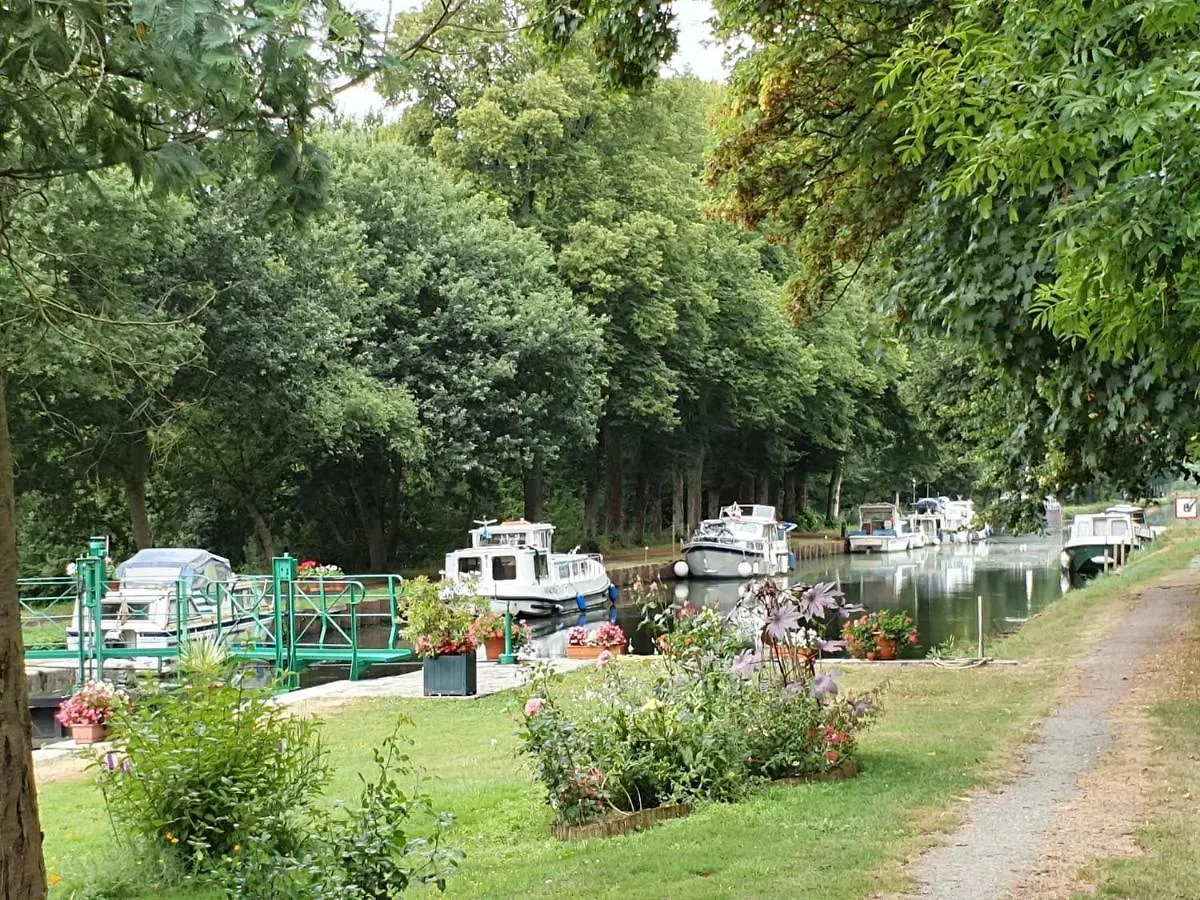 Bed & Breakfast Les Douces Heures De Bea Lanouee France